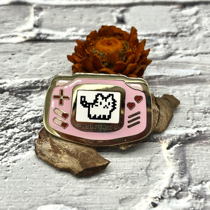 "Paws'n'Pixels" Pin Collection by Myuna Art